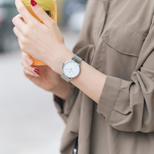 Load image into Gallery viewer, Zircon