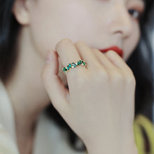 Load image into Gallery viewer, Green Crystal Irregular Gold Rings