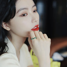 Load image into Gallery viewer, Green Crystal Irregular Gold Rings