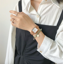 Load image into Gallery viewer, Glint By Calley