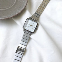 Load image into Gallery viewer, Vintage Square Dial SS Watch