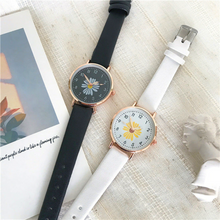 Load image into Gallery viewer, Daisy Dial Watch
